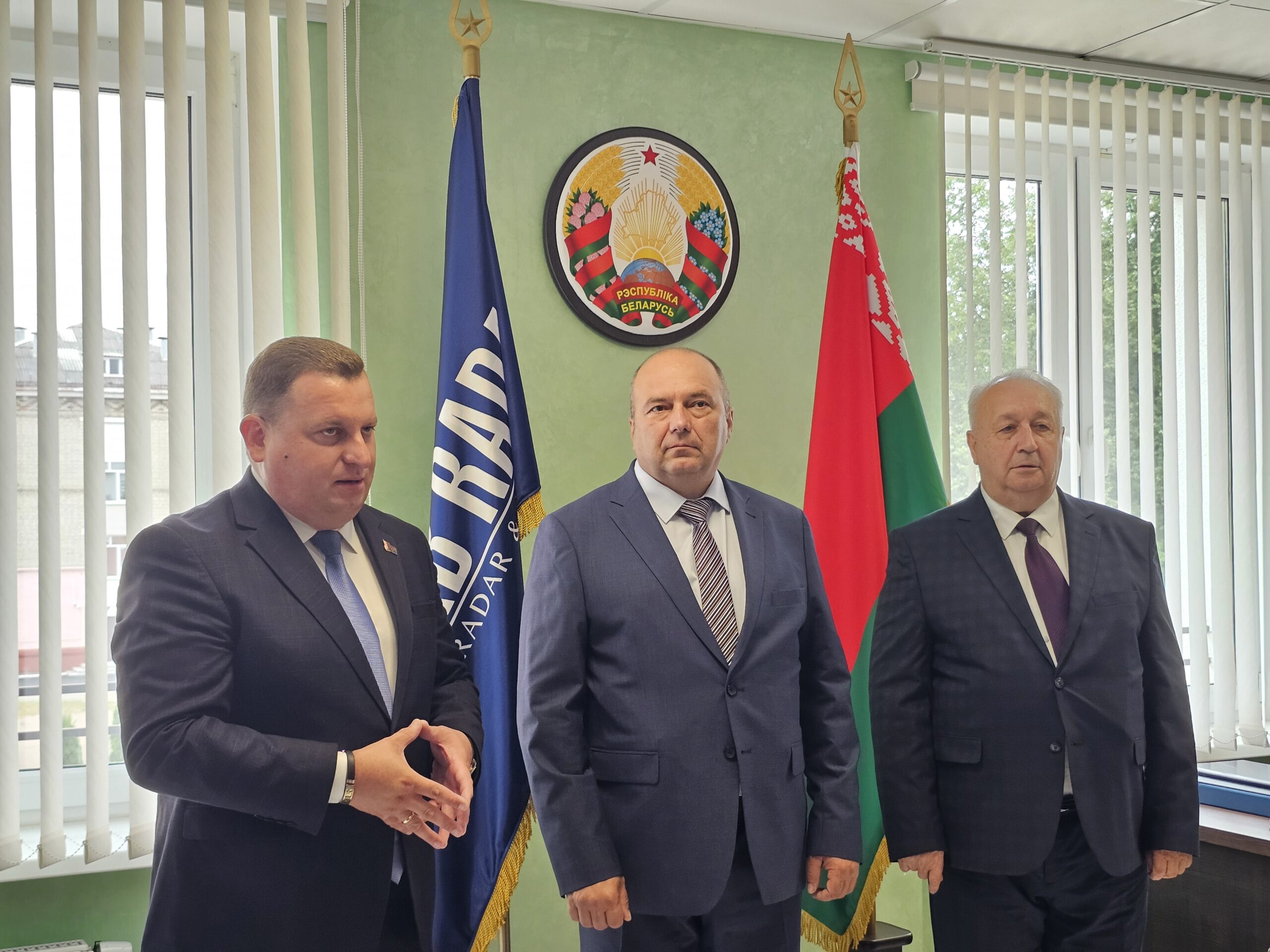 О смене руководителя